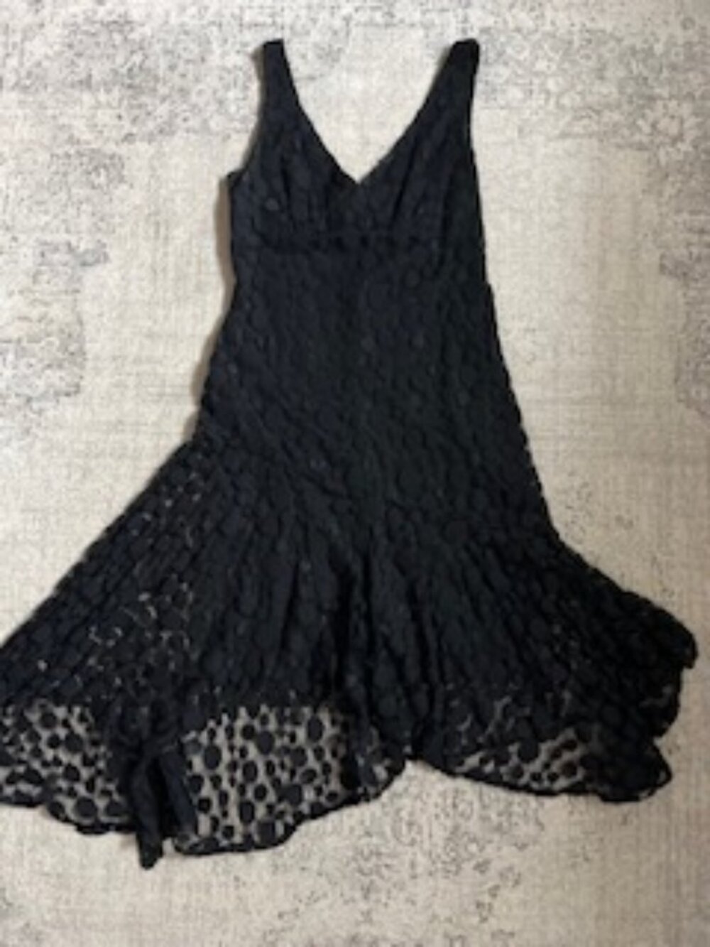 🧡3/$15  White House Black Market Black Lace Asymmetrical Hem Dress XS
